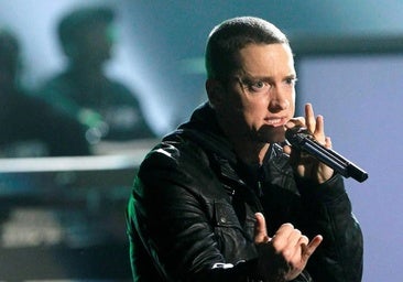 Un ex ingeniero de sonido de Eminem, acusado del robo de 25 canciones