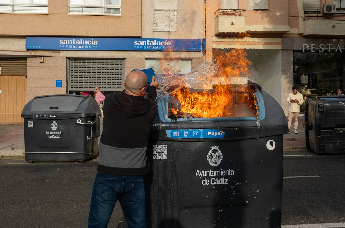 FOTOS: Primera jornada &quot;caliente&quot; en la huelga del Metal en Cádiz